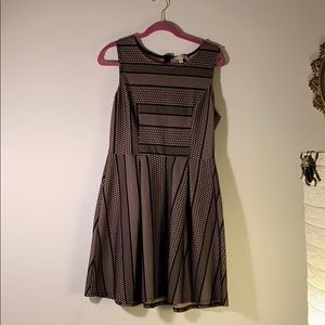 Gorgeous tea length pink & black dress!